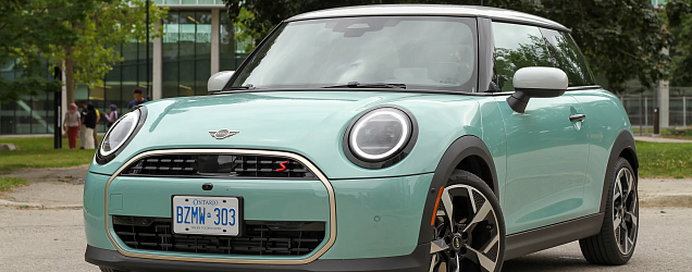 Mini Cooper S 4-го поколения 2025: легендарный драйв в новом формате